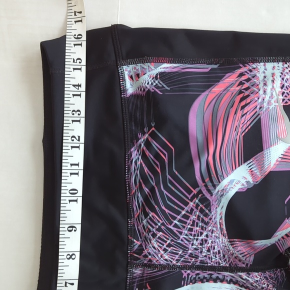 Nike Dri-Fit Workout Capri Pants LARGE Black Multi - Picture 12 of 16